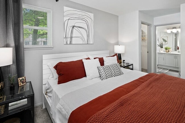 Benson Downs, Renton, WA 98055 - photo 3