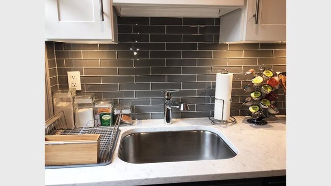 Maryden on Central, Indianapolis, IN 46202 - photo 3