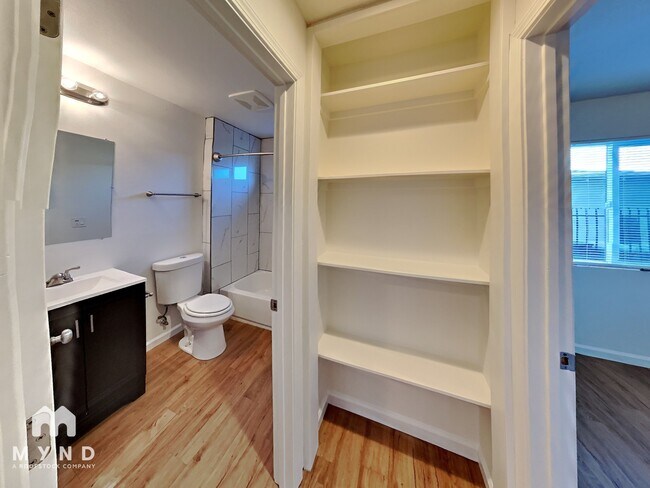 5631 53rd St unit 1, Sacramento, CA 95824 - photo 6