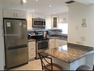 5460 W 21st Ct Unit 206, Hialeah, FL 33016