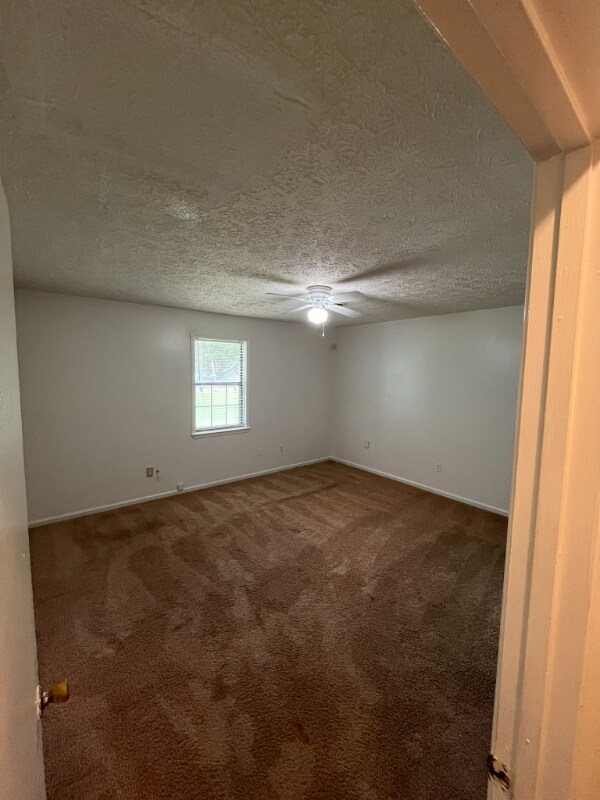 108 Jay Ln unit B, Hampton, GA 30228 - photo 5