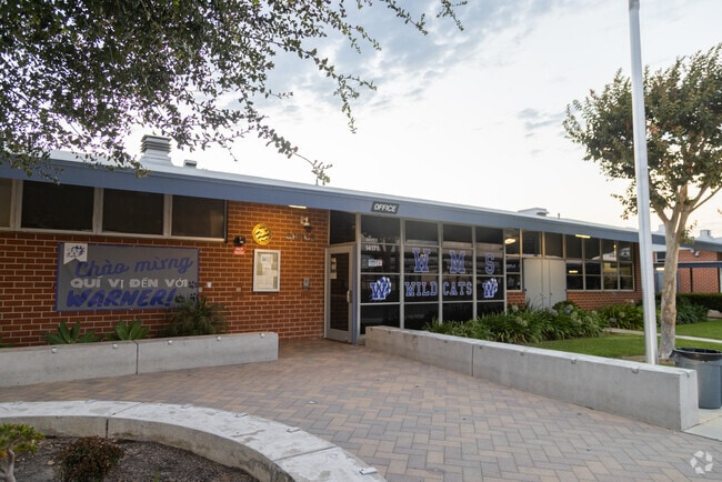 Warner Middle School's front entrance welcomes all students.