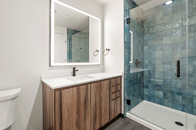 178 N Ashland Ave, Chicago, IL 60607 - photo 5