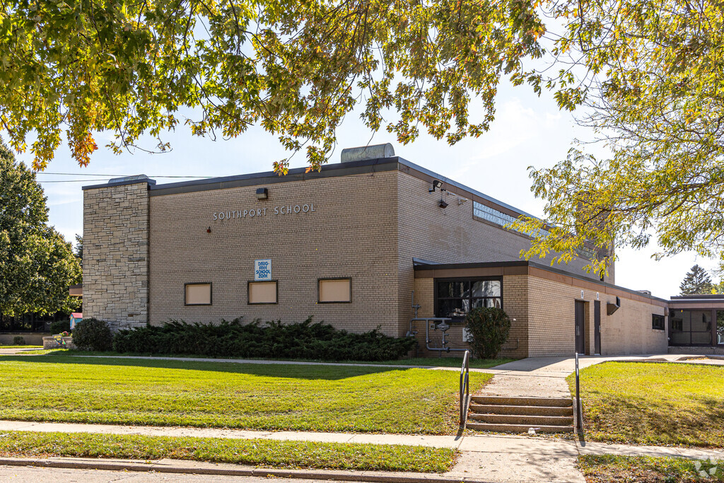 Your kid's love of learning will begin at Southport Elementary.