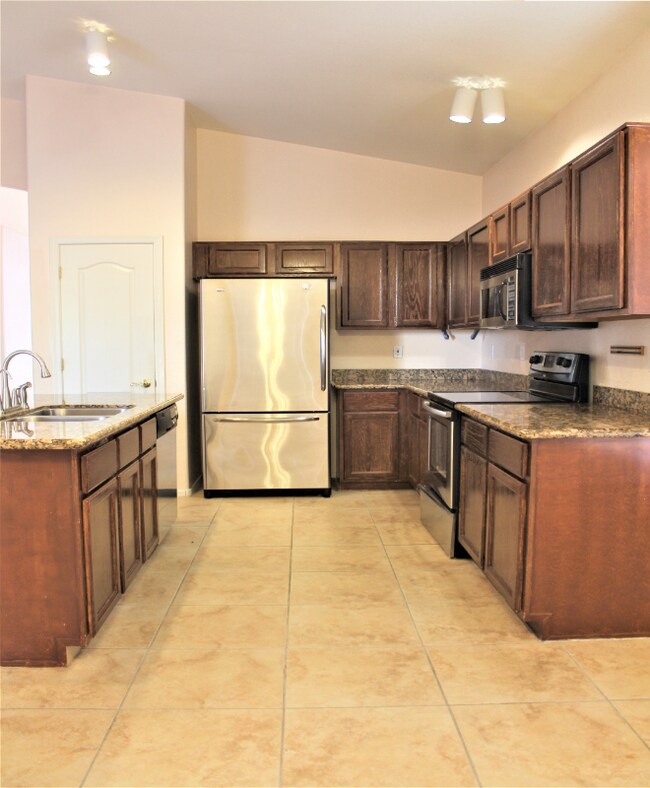 5360 N Placita Los Arbustos, Tucson, AZ 85750 - photo 6