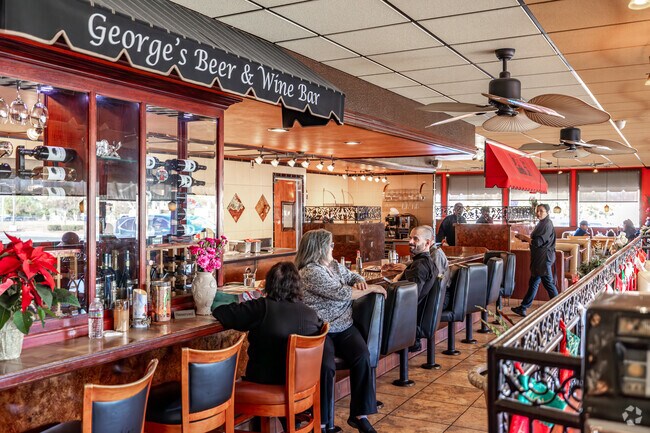 Goodfellas Cafe is a well know restaurant in Corona City with amazing dishes.