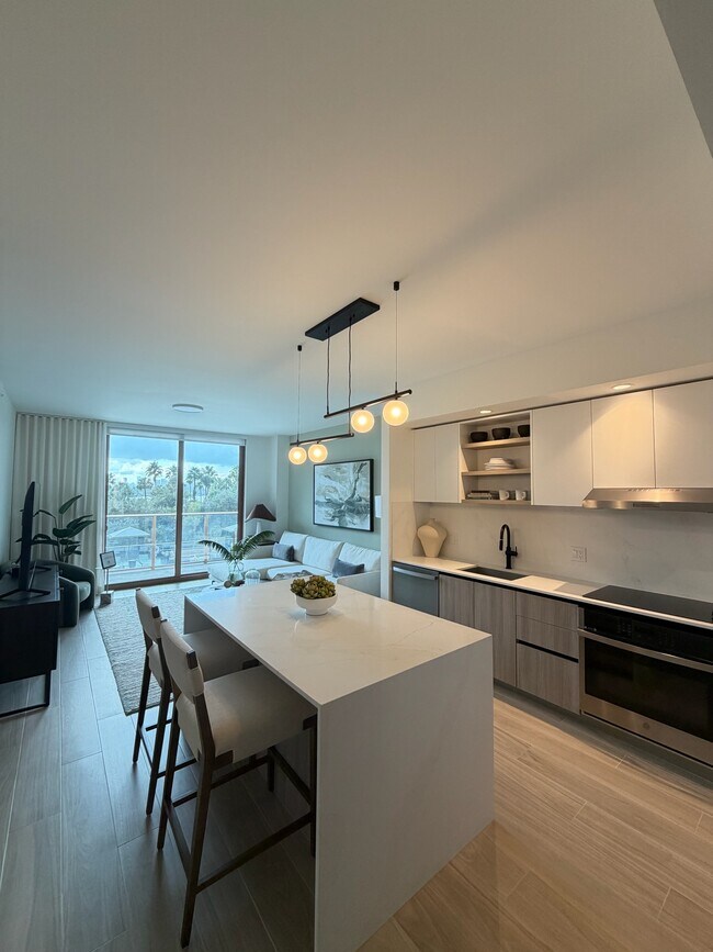 3425 Garden Ave unit A30, Miami Beach, FL 33140 - photo 2