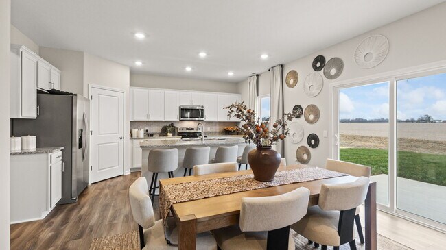 3181 Northerton Ct, Dayton, OH 45414 - photo 7