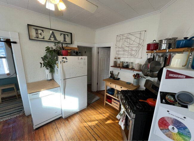 10 Hancock St unit 2, Boston, MA 02114 - photo 5