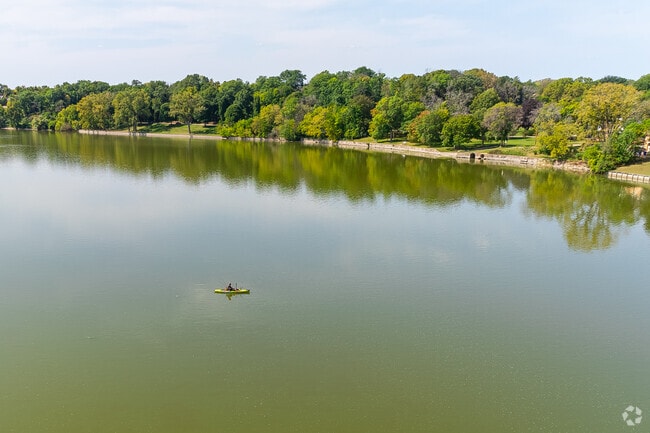 Anglers can launch their kayaks and canoes onto Fox River directly from Peabody Park.