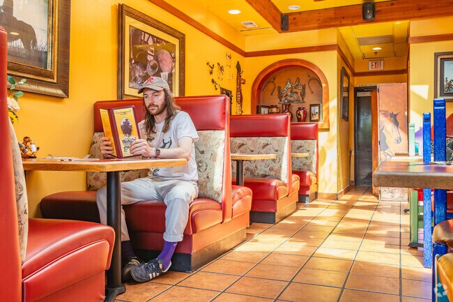 Cascade View locals will love the delicious food as well as the vibrant decor at Las Espuelas.