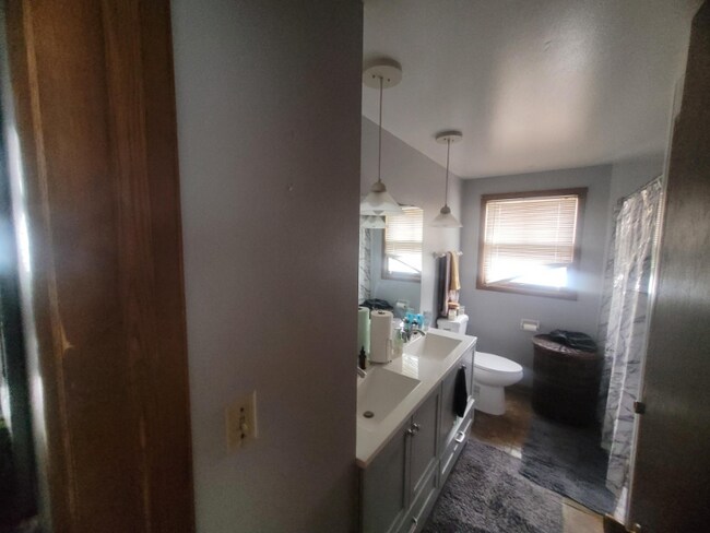 4939 N 54th St unit 4939A, Milwaukee, WI 53218 - photo 4