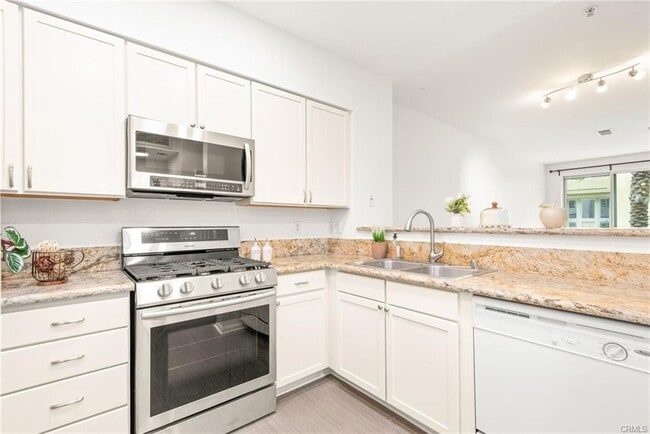 Playa Vista Waterstone unit 121, Playa Vista, CA 90094 - photo 2