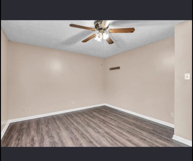 686 Bethany Ct, Maryville, TN 37803 - photo 5