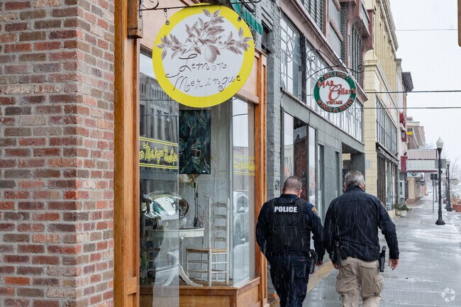 Neighboring Idaho Falls has dozens of charming mom and pop shops which are perfect for window shopping.