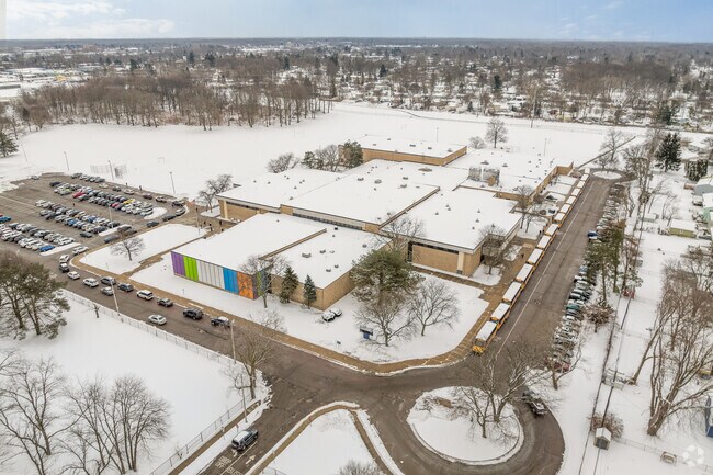 An aerial of the side of Gardner International Magnet School.