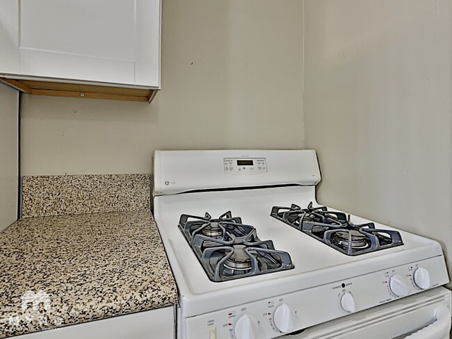 470 Capitol Hill Ave, Reno, NV 89502 - photo 4