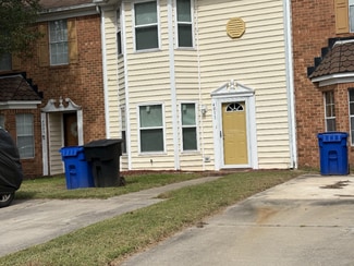 4011 Ketch Dr, Portsmouth, VA 23703