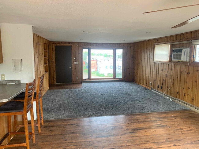 5197 Lavaque Rd unit 1, Duluth, MN 55803 - photo 3