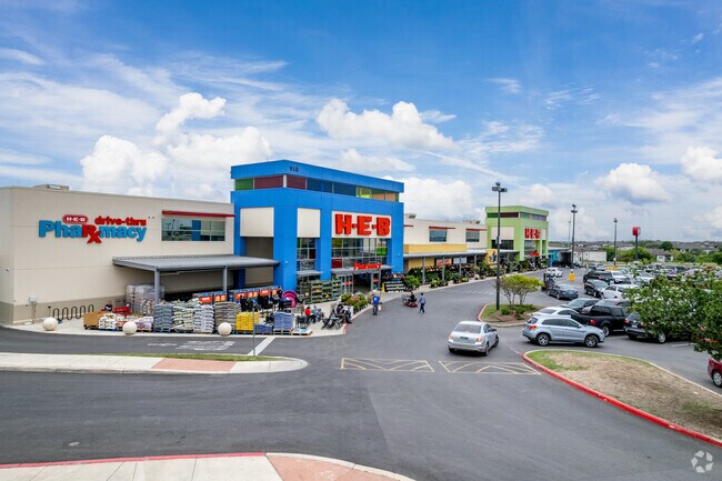 HEB Grocery Store is a popular grocery in Texas, which holds true for Universal City Park.