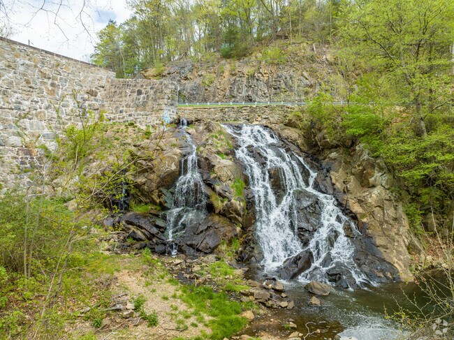 Beautiful waterfall at the Antietam Lake near Stoney Creek Mills.
