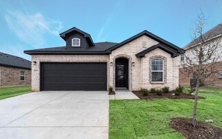 2213 Ridgecrest Ln, Sherman, TX 75092