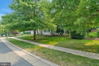 20573 Breezyhill Dr, Ashburn, VA 20147