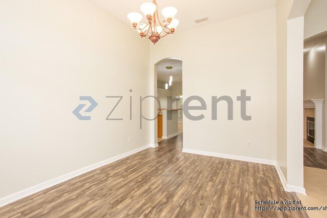 909 Corsica Ln, Jacksonville, FL 32218 - photo 7