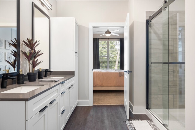 Ellison Parkview, Atlanta, GA 30339 - photo 6