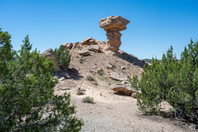 Camel Rock greets drivers entery Cuyamungué.