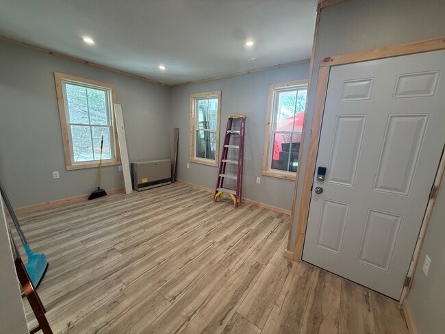 41 Knapp St unit 4, Livermore Falls, ME 04254 - photo 6