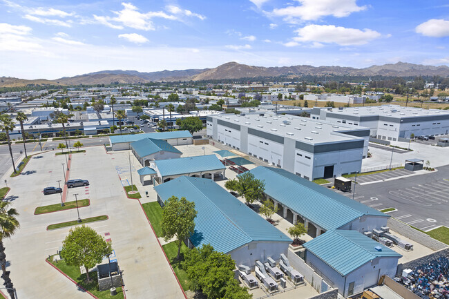 Great Schools rates Keith Mccarthy Academy in Lake Elsinore.