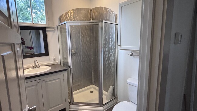 4026 Chestnut St, New Orleans, LA 70115 - photo 7