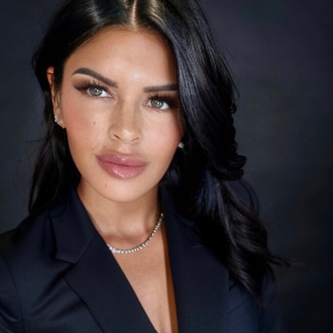 Agent Photo
