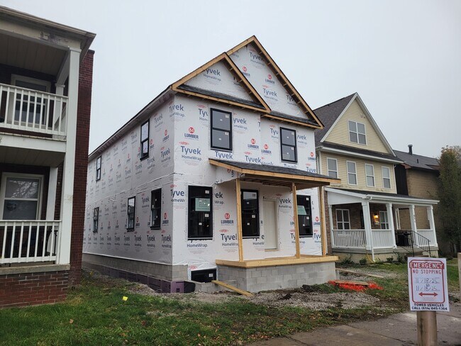 81 W 8th Ave unit 81A W 8th Ave, Columbus, OH 43201 - photo 3