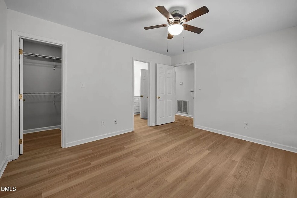 1033 Oak Lake Ct unit Downstairs Bedroom, Raleigh, NC 27606 - photo 1