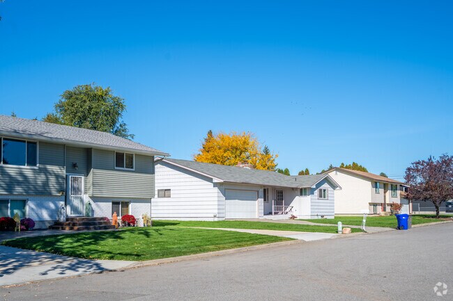 Split level homes are common in the Opportunity neighborhood.