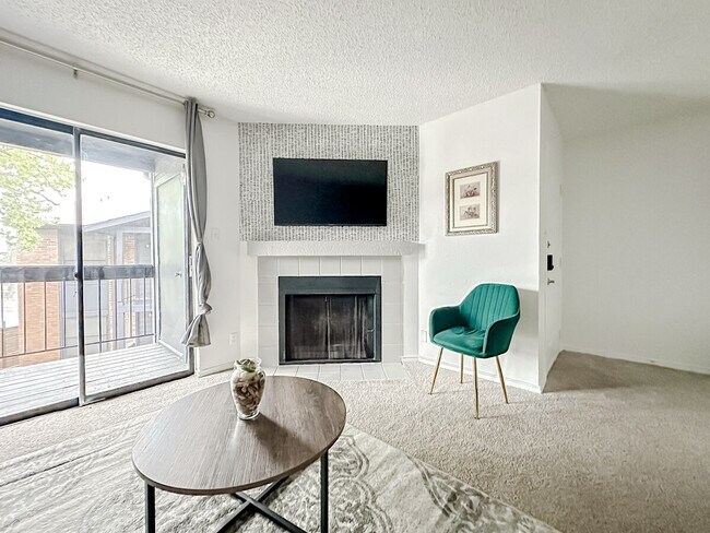 1071 Clayton Ln unit ID1256859P, Austin, TX 78723 - photo 4