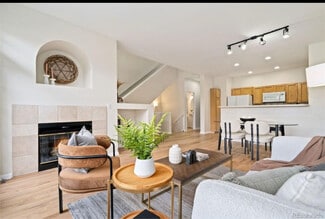 2715 W Greens Dr, Littleton, CO 80123