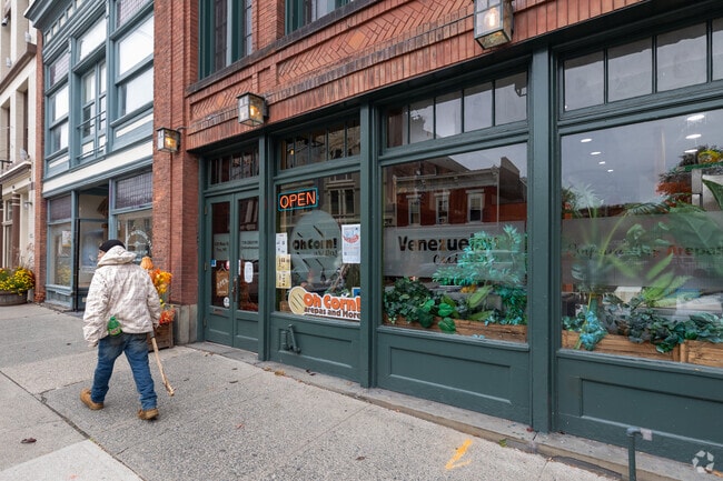 Oh Corn! is a popular Venezuelan restaurant a few blocks from The Hill.
