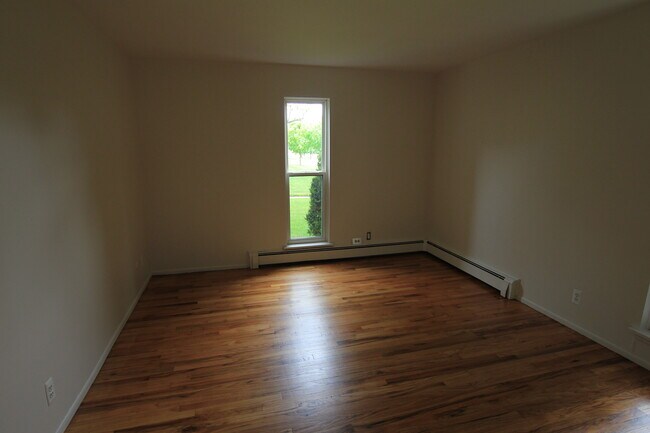 Campbell Manor, Royal Oak, MI 48067 - photo 5