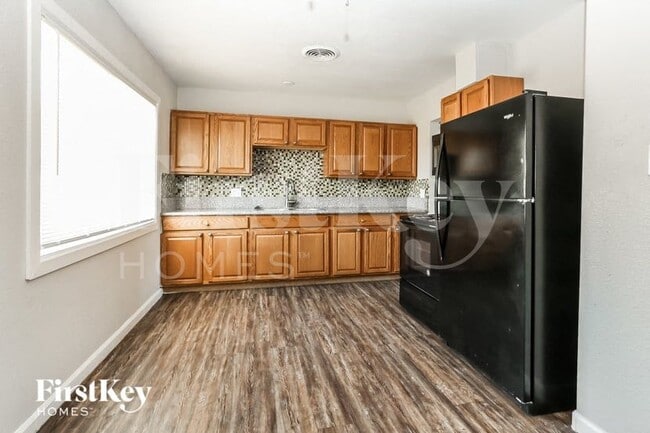 1904 Carver Ave, North Las Vegas, NV 89032 - photo 6