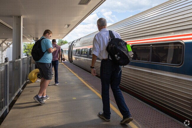 The Amtrak is a convenient way to get into town and is a short drive from Phippsburg.