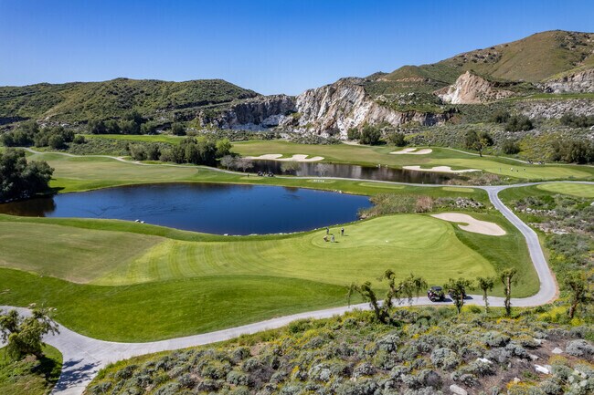 Oak Quarry Golf Course in Glen Avon is one of California’s most highly rated public courses.