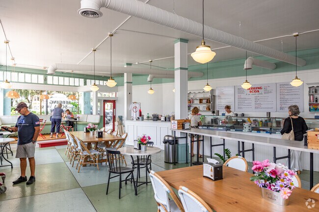 Sebring Soda & Ice Cream Works is a popular choice for sweets near Sun N Lake.