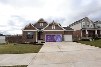 3994 Trailside Dr, Green Township, OH 45248