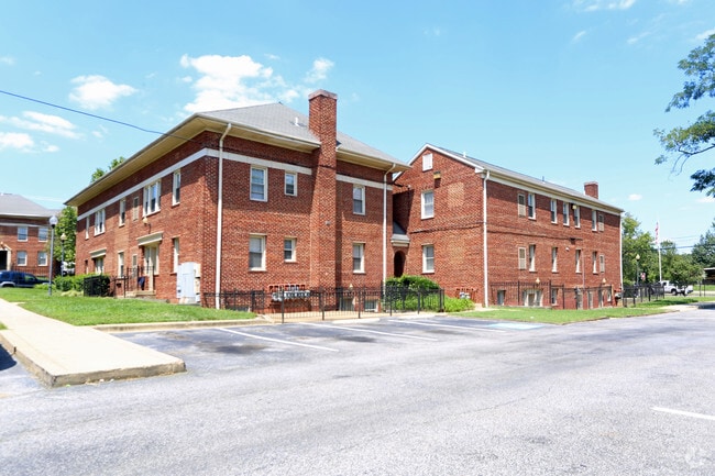 River East-Oxon Run, Washington, DC 20032 - photo 3