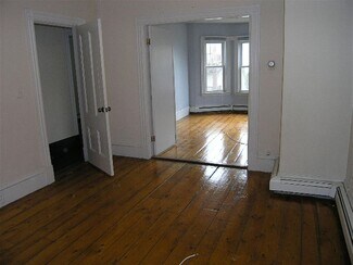 68 Waterhouse St Unit 2, Somerville, MA 02144