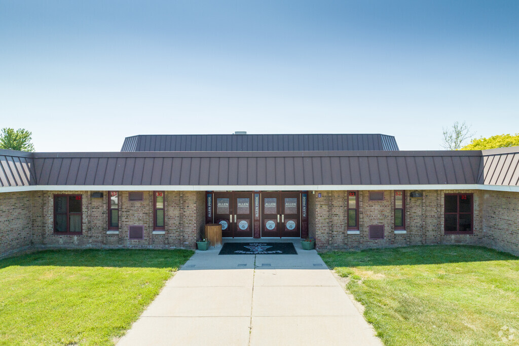 Welcome to Allen Elementary School in the Southgate neighborhood.