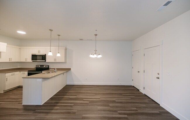 Highridge - Condos unit Lot L201, Saratoga Springs, UT 84045 - photo 2